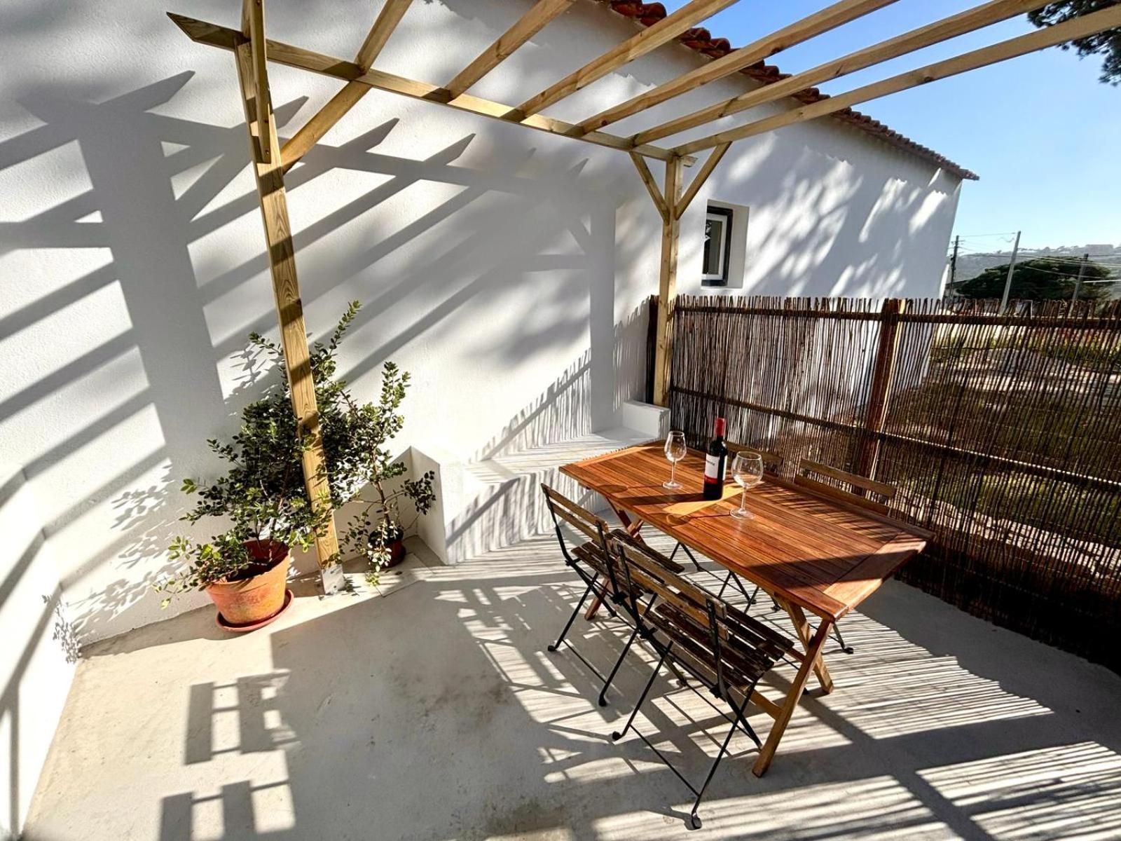 Pine & Apple Beach House Colares Exteriér fotografie