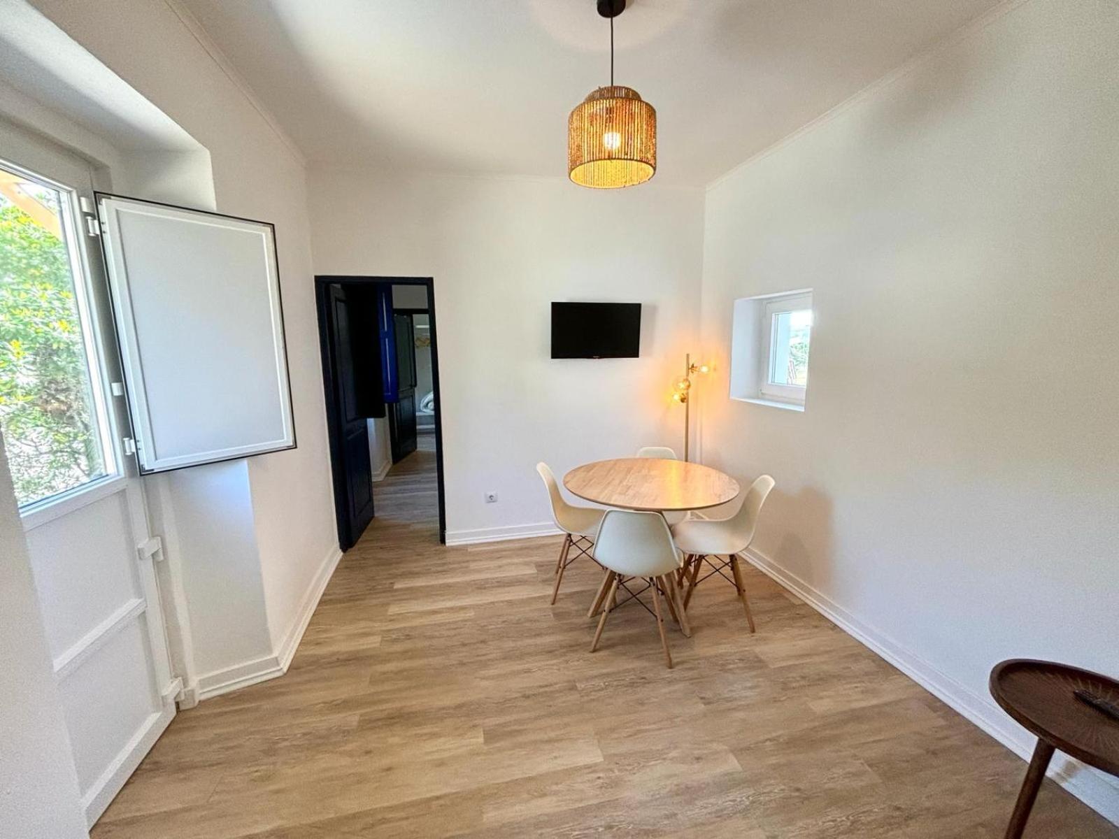 Pine & Apple Beach House Colares Exteriér fotografie