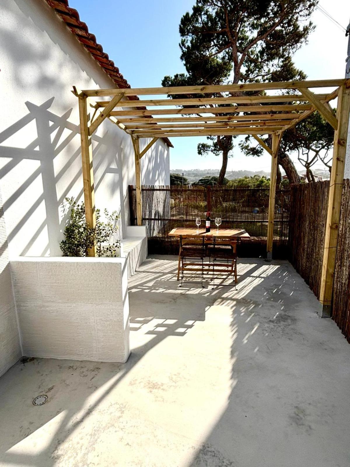 Pine & Apple Beach House Colares Exteriér fotografie